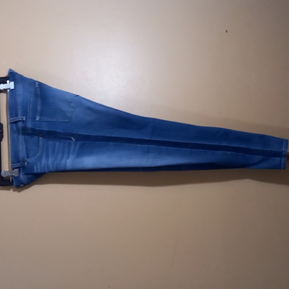 Women's 1822 Denim Jeans - Picture 9 of 11